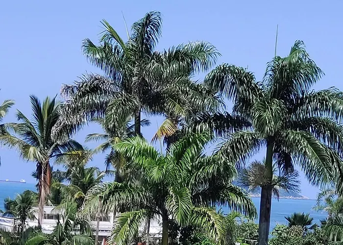 Guarujá - Praia da Enseada - 200 metros da praia - Apartamento inteiro